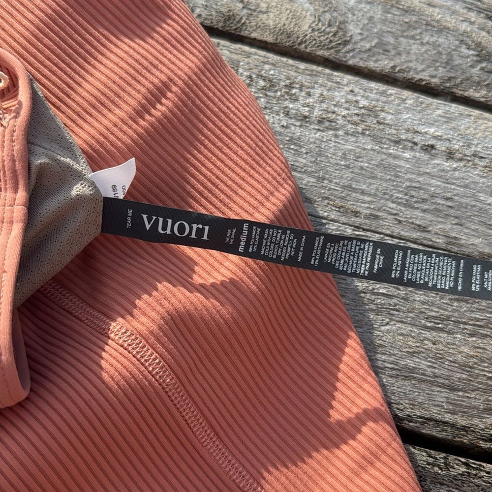 VUORI Rib Crop Tank Light Cinnamon size Medium NWT - Picture 7 of 8